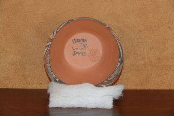 Signed Jemez Pueblo Pottery, Jemezpot11