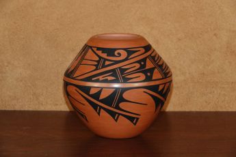 Signed Jemez Pueblo Pottery, Jemezpot18