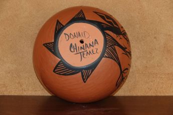 Signed Jemez Pueblo Pottery, Jemezpot2