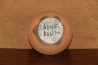 Signed Zuni Pueblo Pottery, Zunipot1