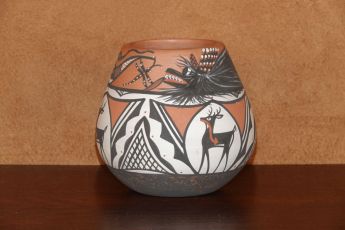 Zuni Pueblo pot 3