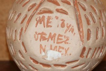 Signed Pueblo Owl Pottery, owl4