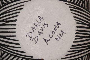 Signed Acoma Pottery, Acomapot10