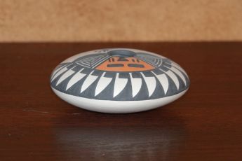 Signed Acoma Pottery, Acomapot15