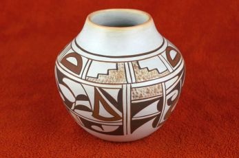 Hopi pot by the Frog lady